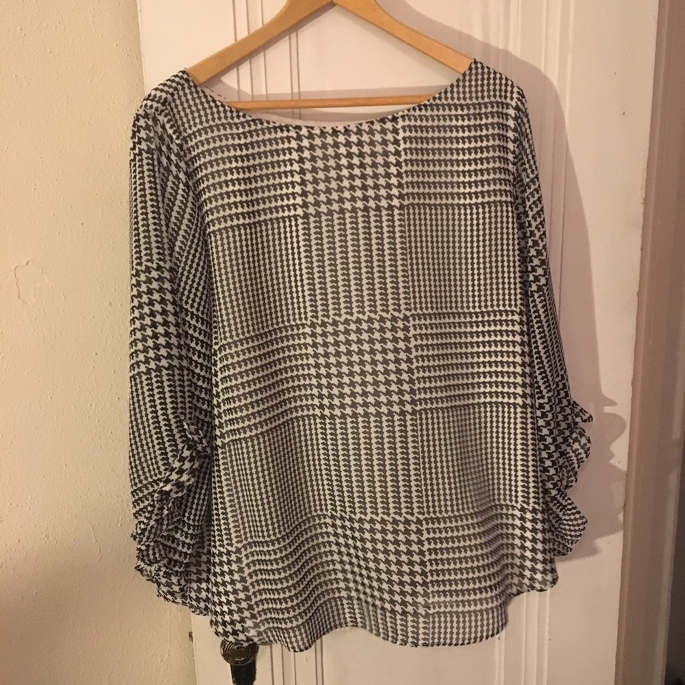 Calvin Klein Houndstooth flare sleeve top-XL